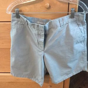 Gray GAP boyfriend roll up shorts, size 10